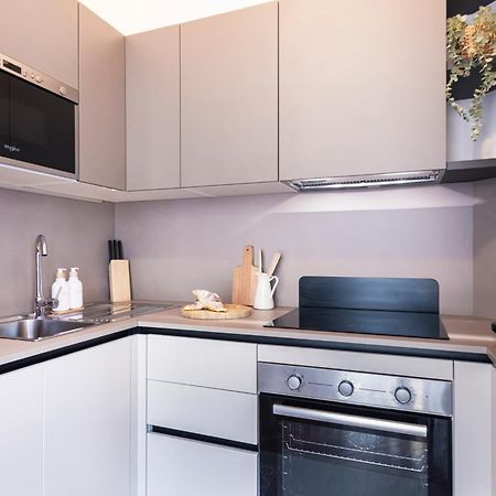 Stylish And Cozy Apt Close To Naviglio Милано Екстериор снимка