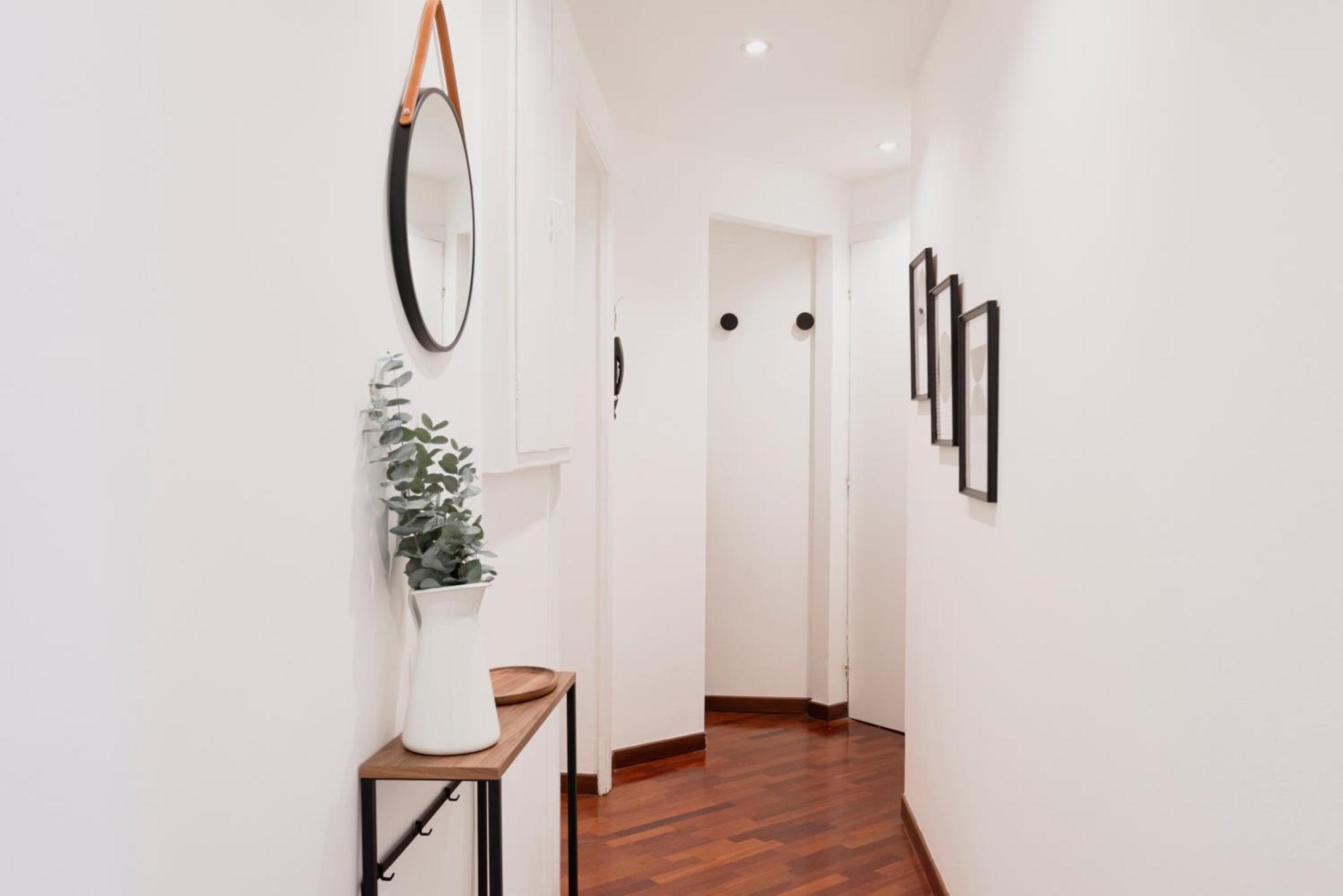 Stylish And Cozy Apt Close To Naviglio Милано Екстериор снимка