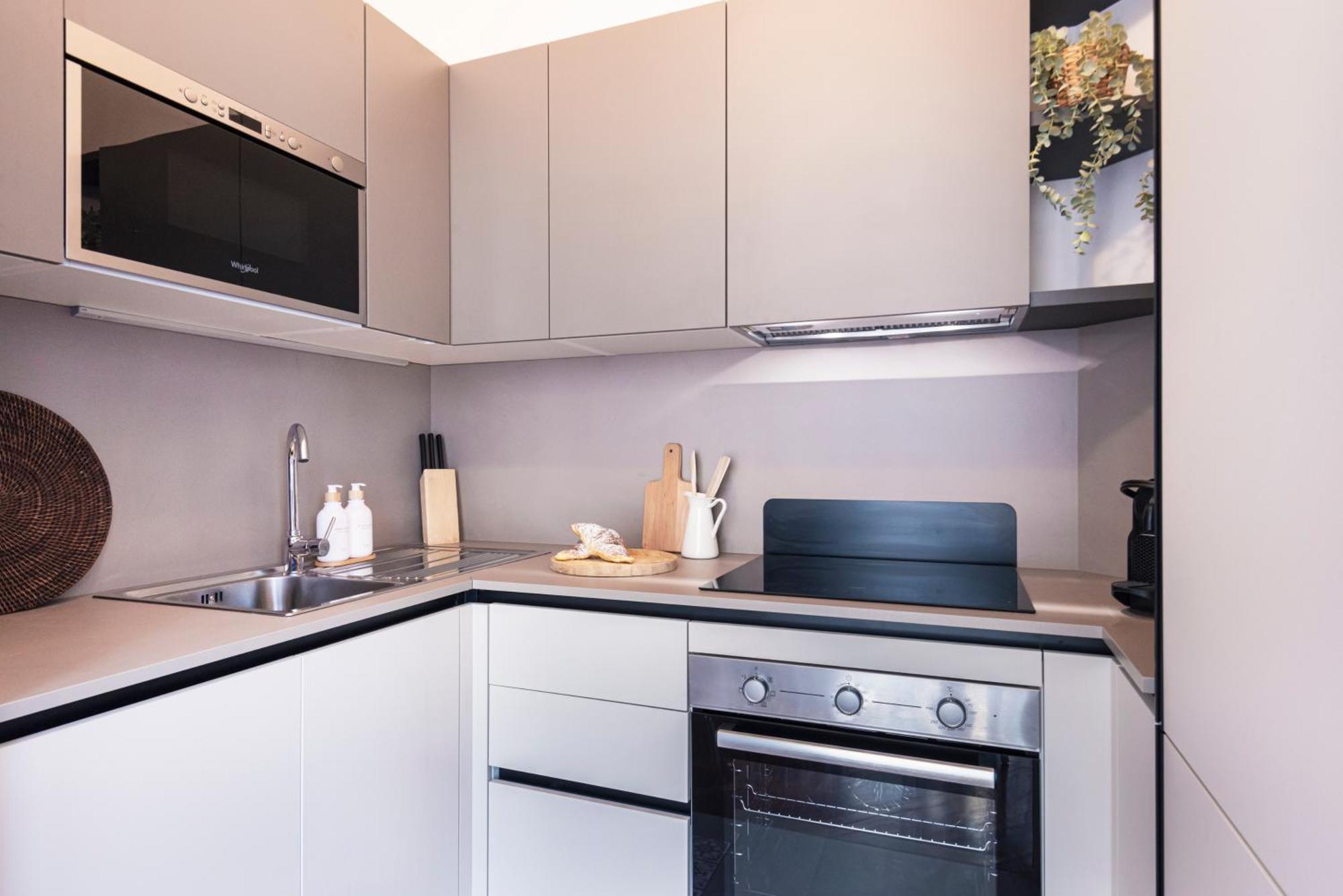 Stylish And Cozy Apt Close To Naviglio Милано Екстериор снимка
